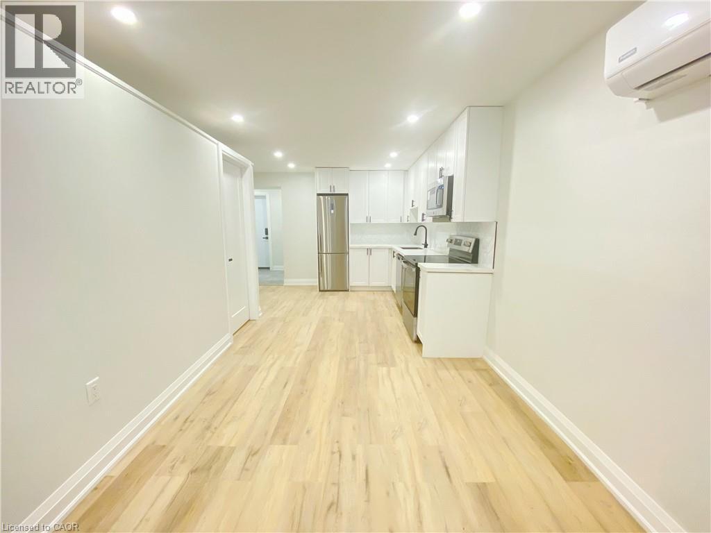 588 Barton Street E Unit# 4, Hamilton, Ontario  L8L 2Z5 - Photo 5 - 40752323