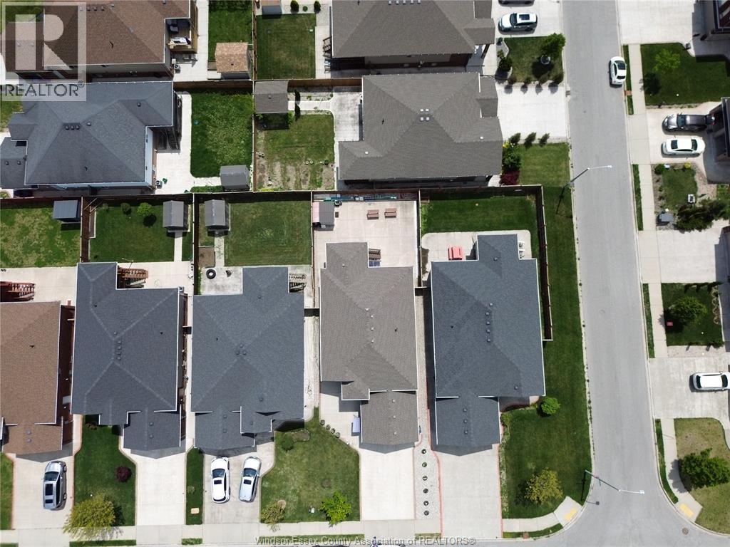 1935 Manitoba, Windsor, Ontario  N9B 3H8 - Photo 36 - 25022157