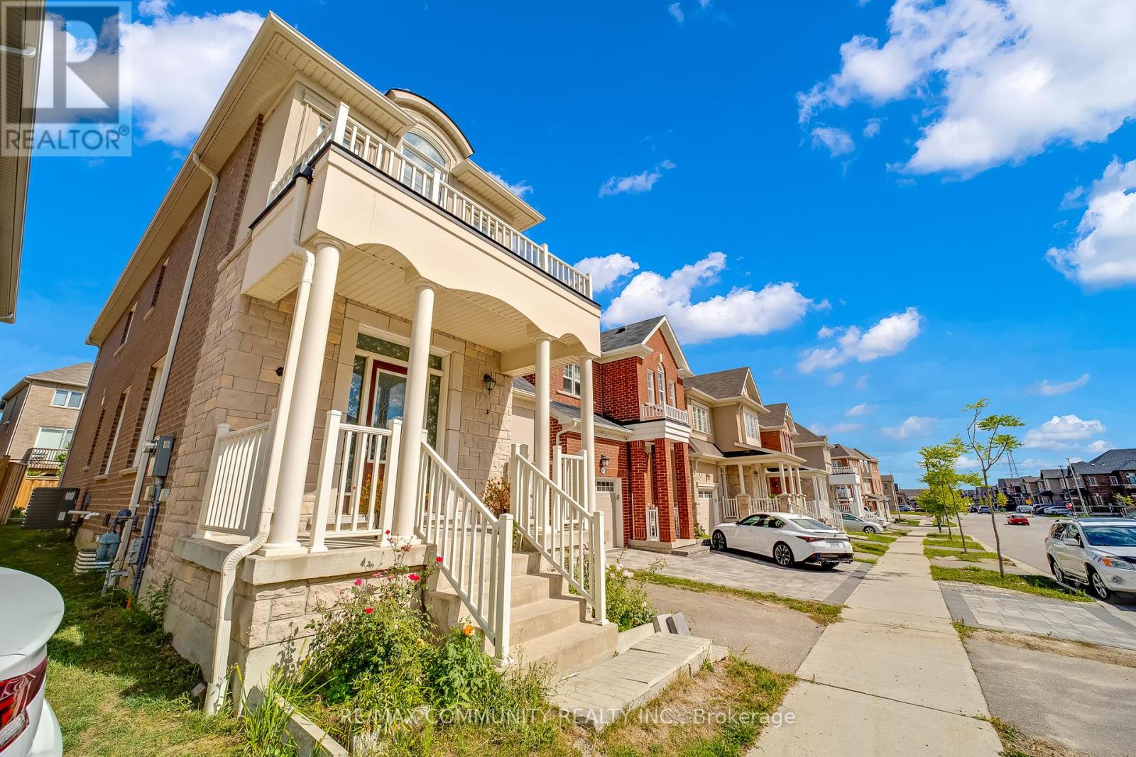 Property at 1064 CAMEO STREET image 3