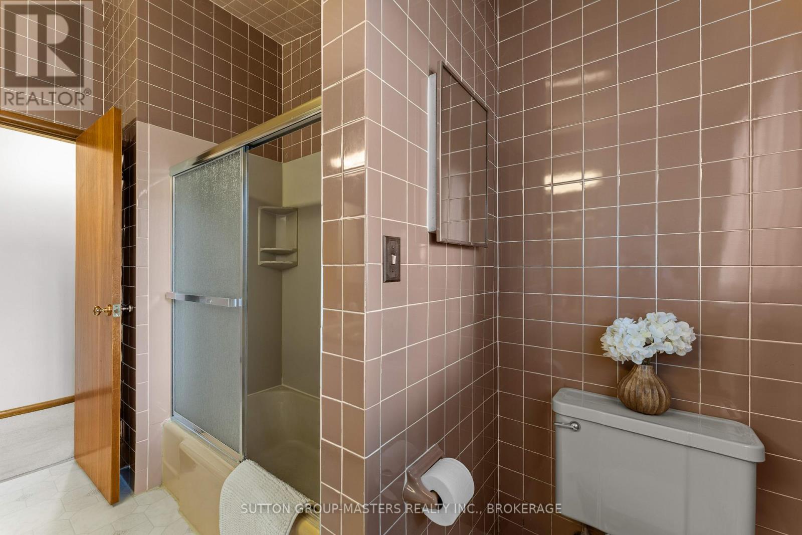 2 Churchill Street, Kingston, Ontario  K7M 2K5 - Photo 23 - X12376594