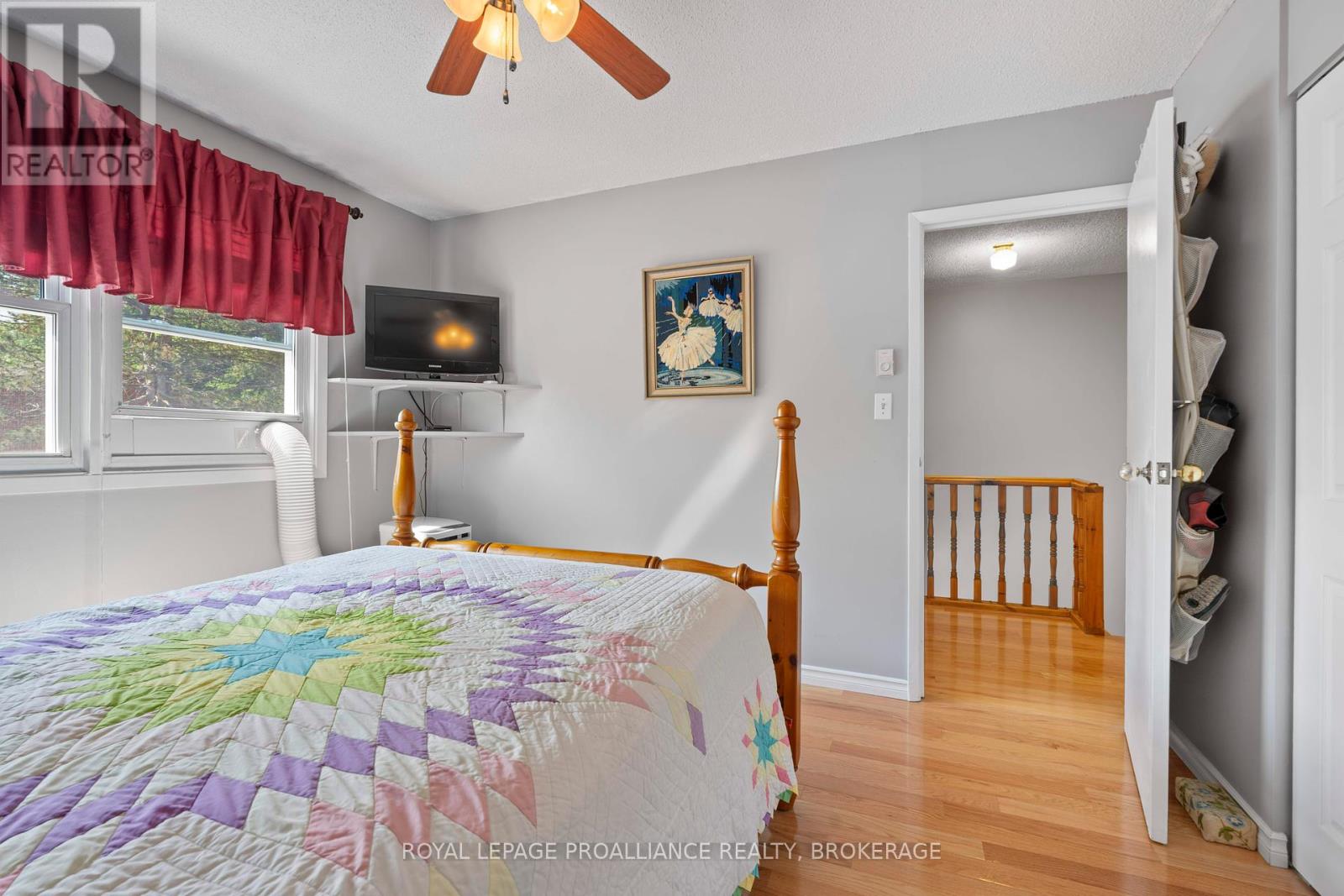 29 - 19 Macpherson Avenue, Kingston, Ontario  K7M 6W4 - Photo 18 - X12376826