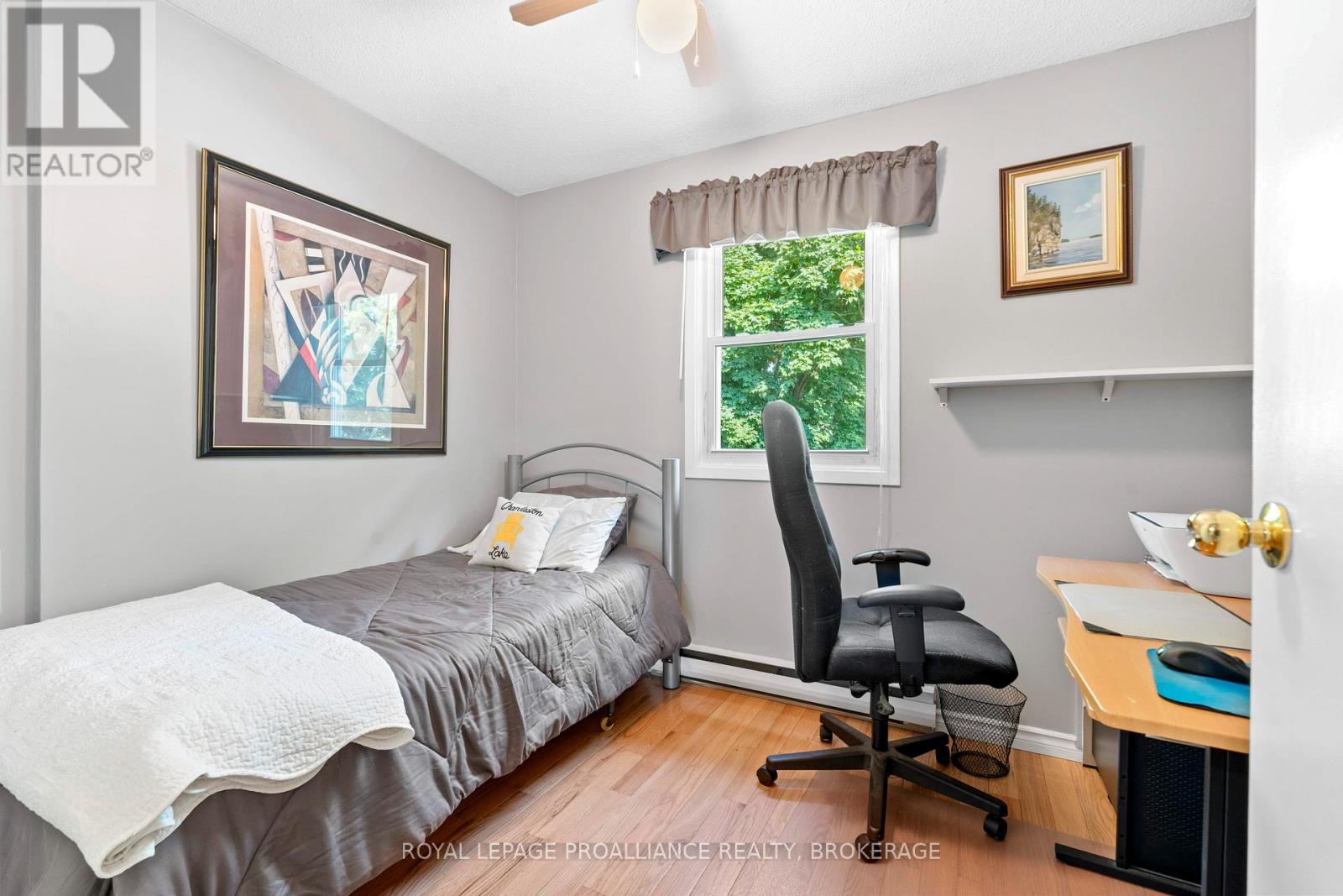 29 - 19 Macpherson Avenue, Kingston, Ontario  K7M 6W4 - Photo 22 - X12376826
