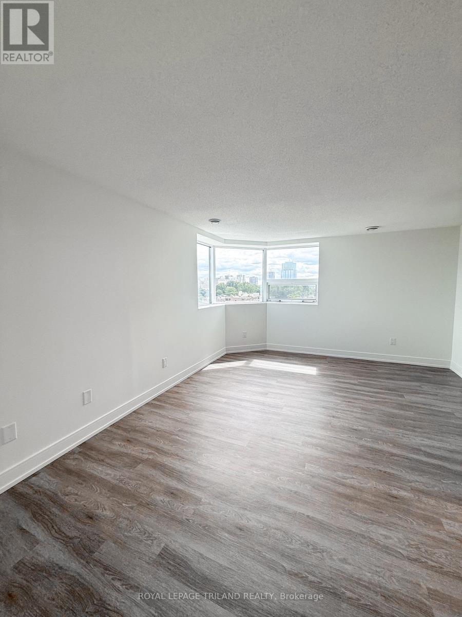 1011 - 675 Richmond Street, London East, Ontario  N6A 5X4 - Photo 6 - X12376573
