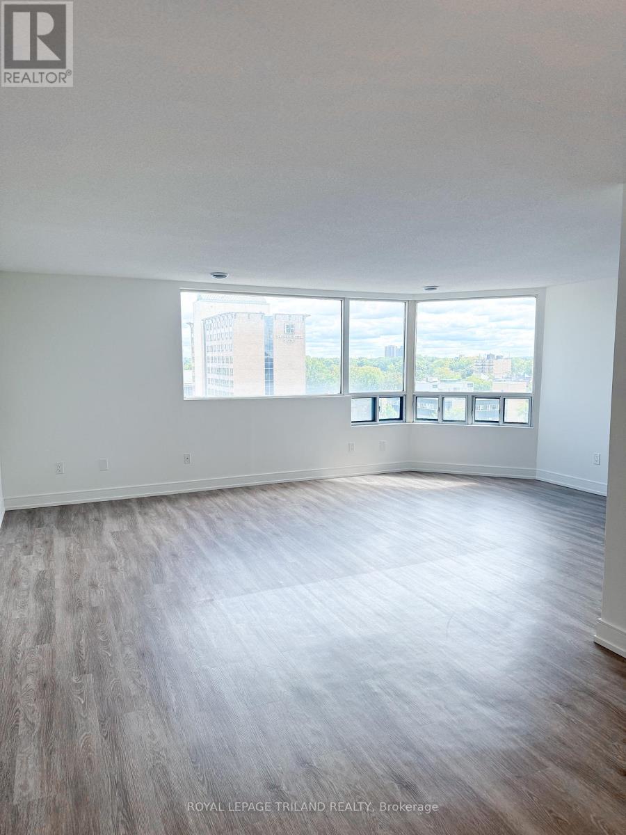 1011 - 675 Richmond Street, London East, Ontario  N6A 5X4 - Photo 9 - X12376573