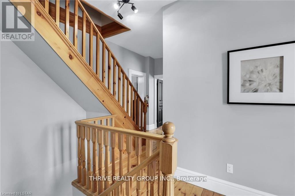 2 - 869 Dundas Street, London East, Ontario  N5W 2Z7 - Photo 7 - X12376656