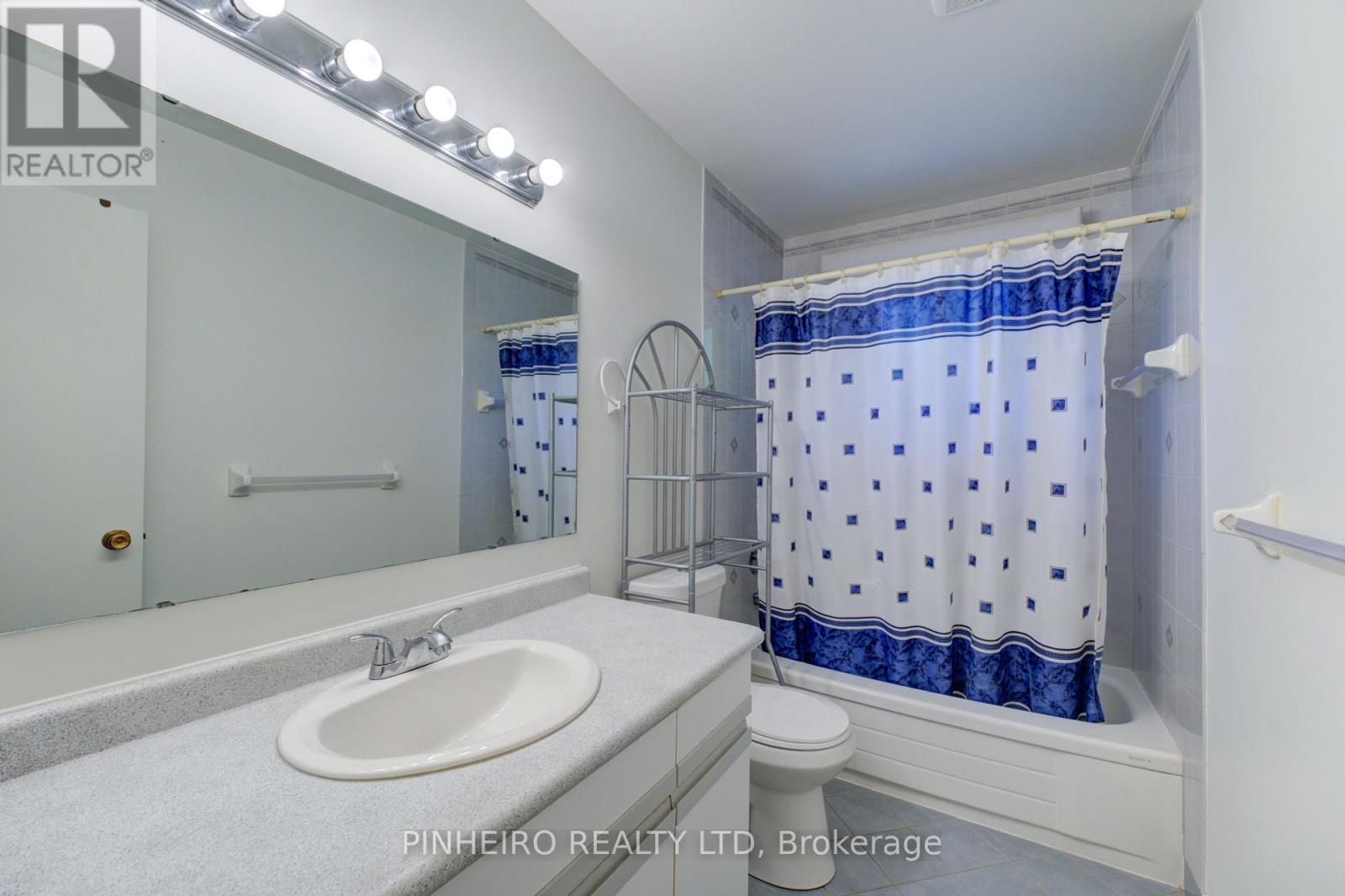 67 Harcroft Crescent, London South, Ontario  N6C 2Z9 - Photo 23 - X12376722
