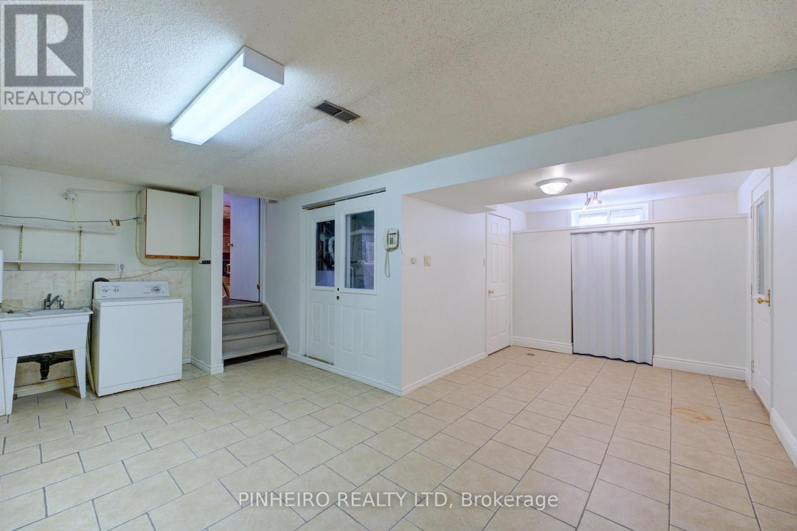 67 Harcroft Crescent, London South, Ontario  N6C 2Z9 - Photo 31 - X12376722
