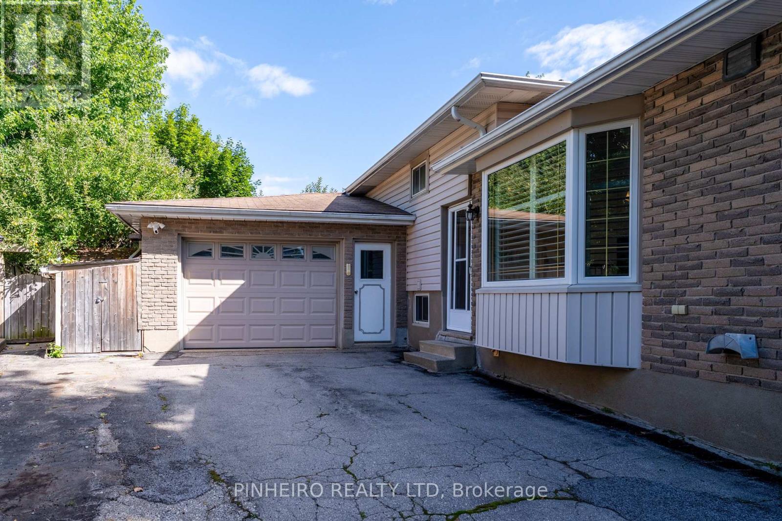 67 Harcroft Crescent, London South, Ontario  N6C 2Z9 - Photo 35 - X12376722
