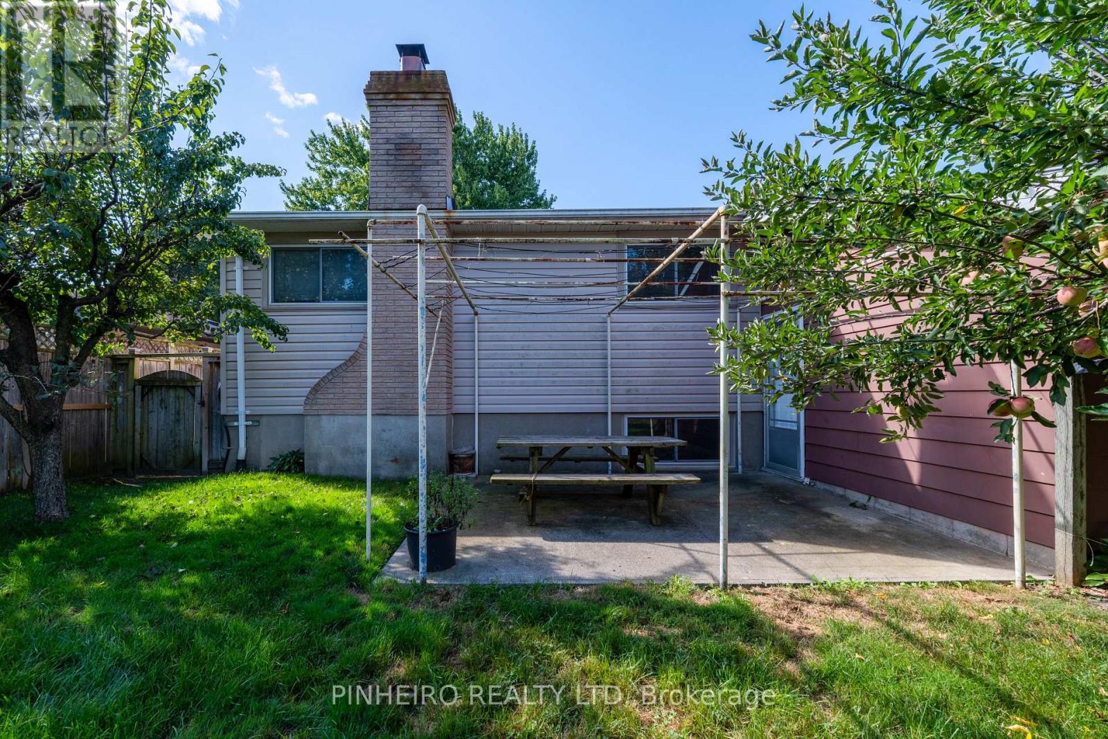 67 Harcroft Crescent, London South, Ontario  N6C 2Z9 - Photo 36 - X12376722