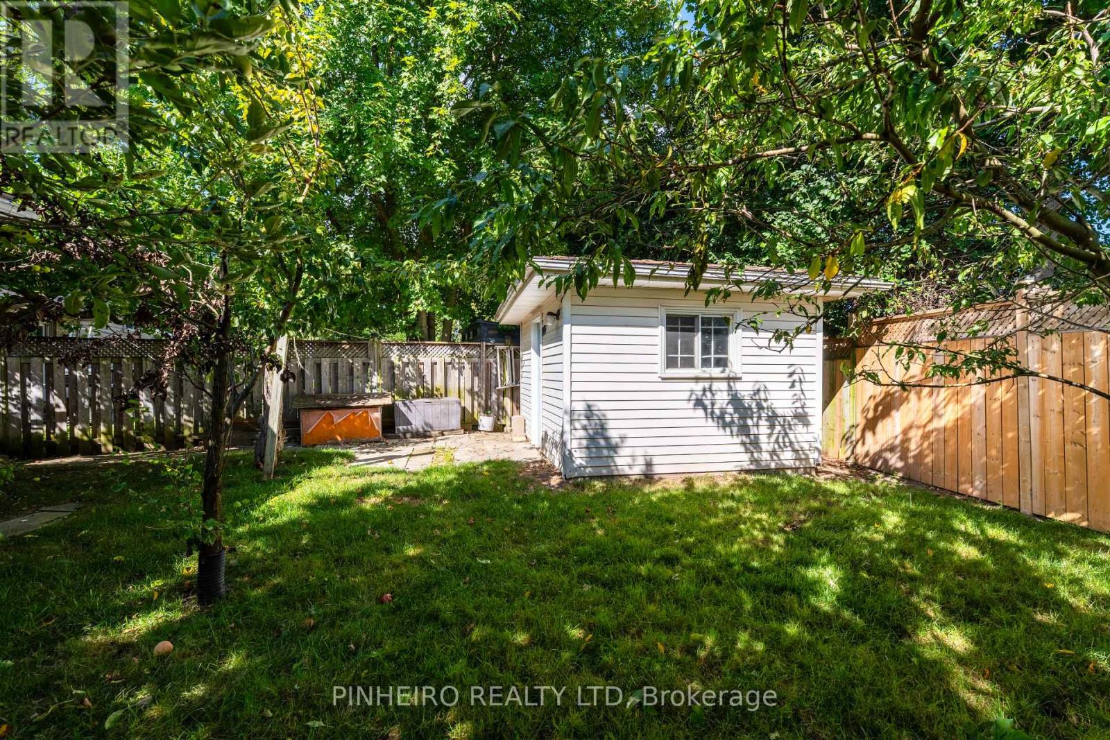 67 Harcroft Crescent, London South, Ontario  N6C 2Z9 - Photo 38 - X12376722