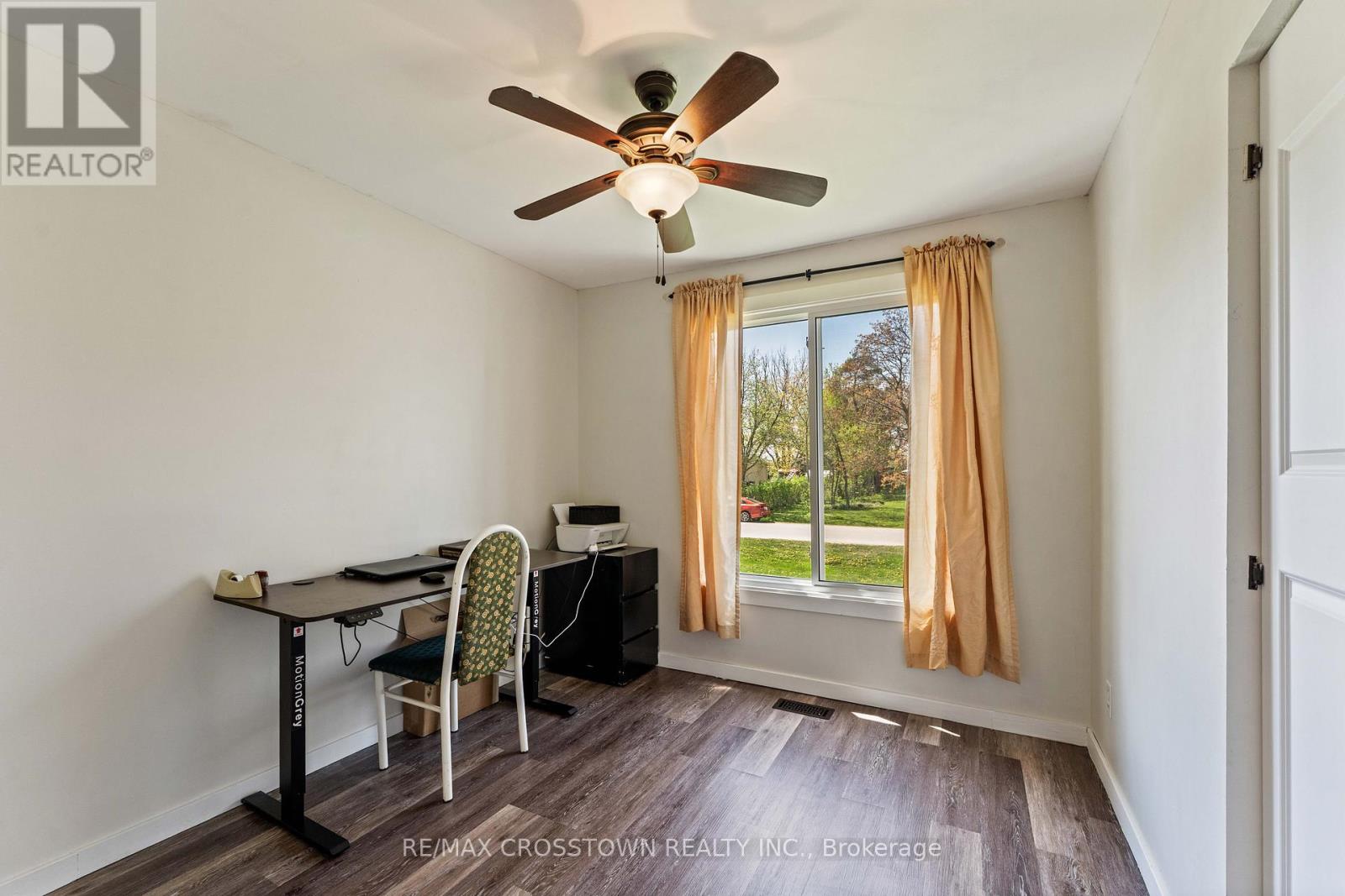 204 Camilla Crescent, Essa (Thornton), Ontario  L0L 2N0 - Photo 17 - N12376461