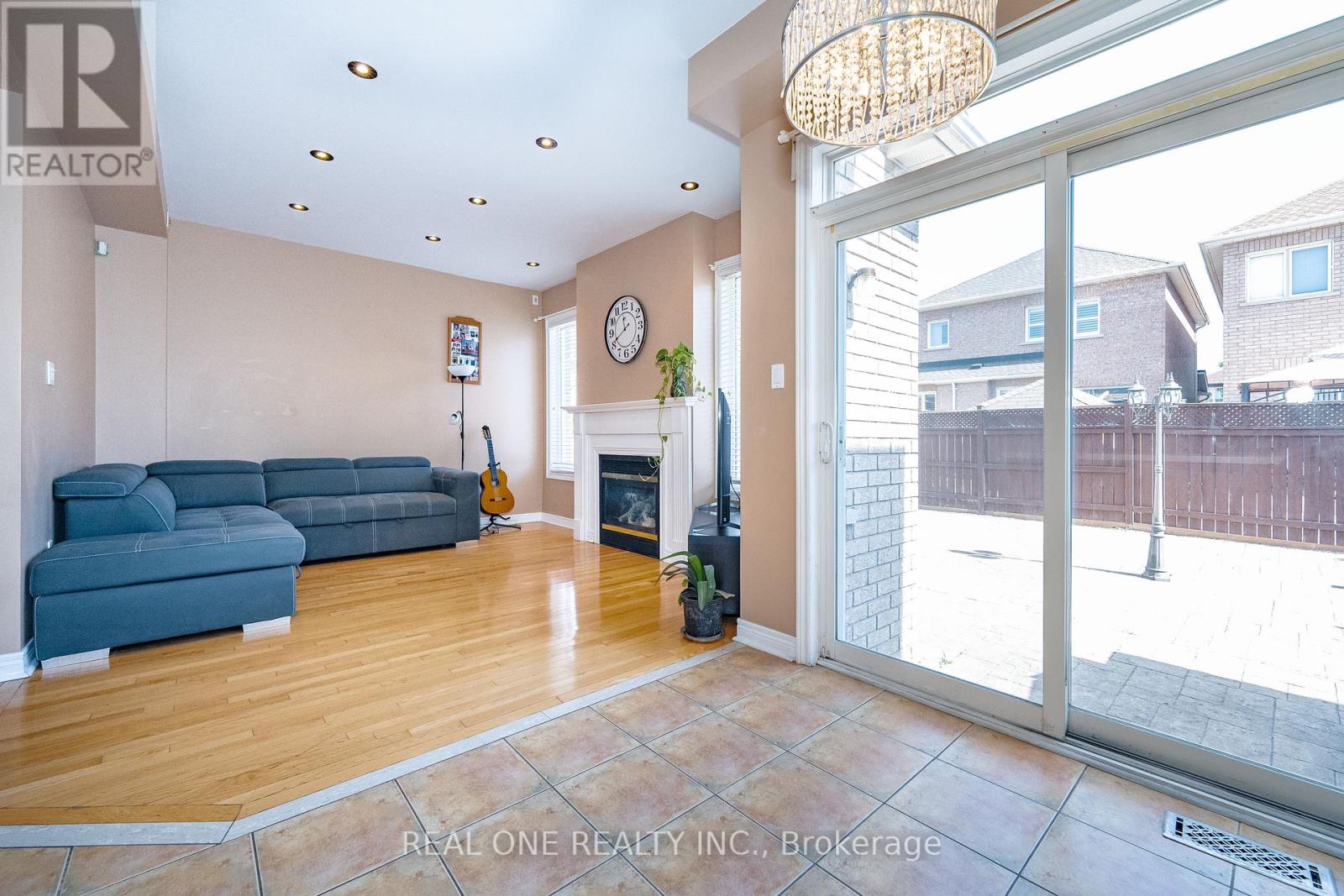 40 Saffron Street, Markham (Greensborough), Ontario  L6E 1L3 - Photo 7 - N12376481