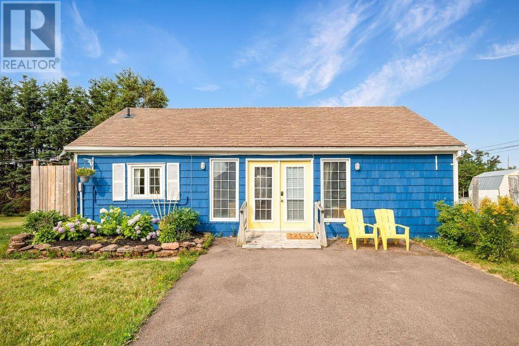 4305 Grahams Road, New London, Prince Edward Island  C0B 1M0 - Photo 21 - 202522218