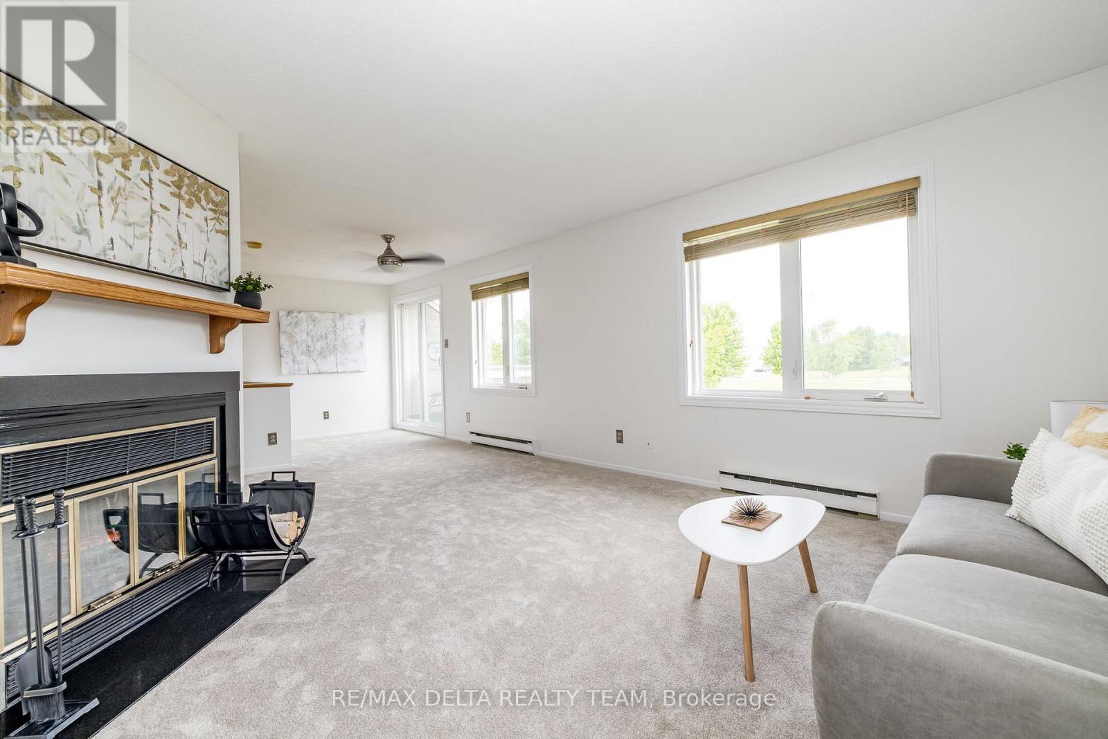 205 - 1720 Marsala Crescent, Ottawa, Ontario  K4A 2G8 - Photo 4 - X12376578