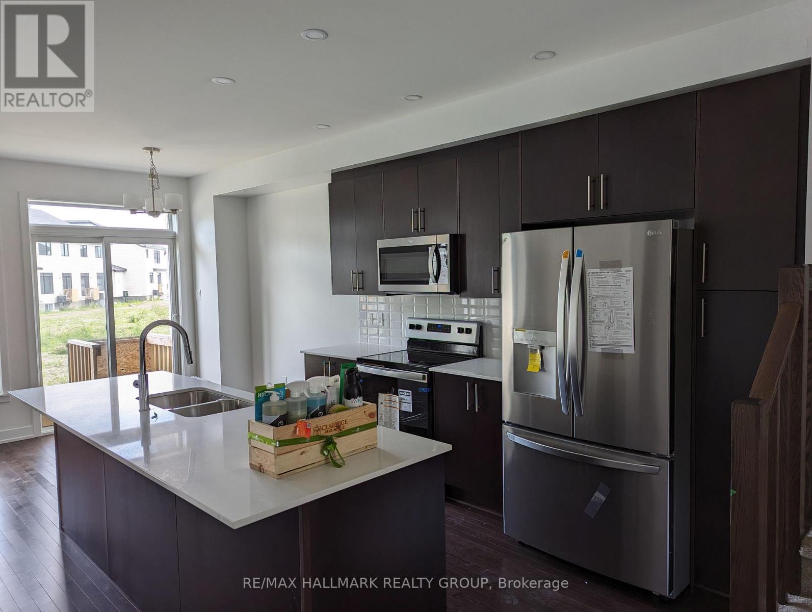 262 Darjeeling Avenue, Ottawa, Ontario  K2J 6Z1 - Photo 4 - X12376652