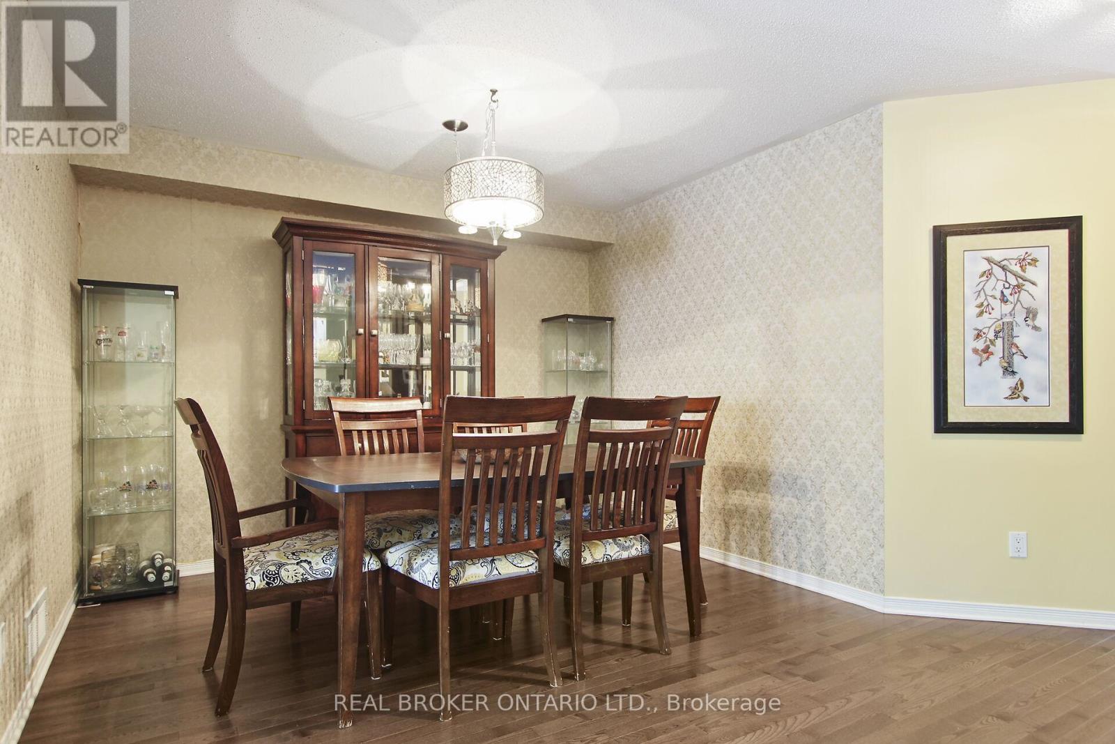 193 Deercroft Avenue, Ottawa, Ontario  K2J 5J4 - Photo 5 - X12376808