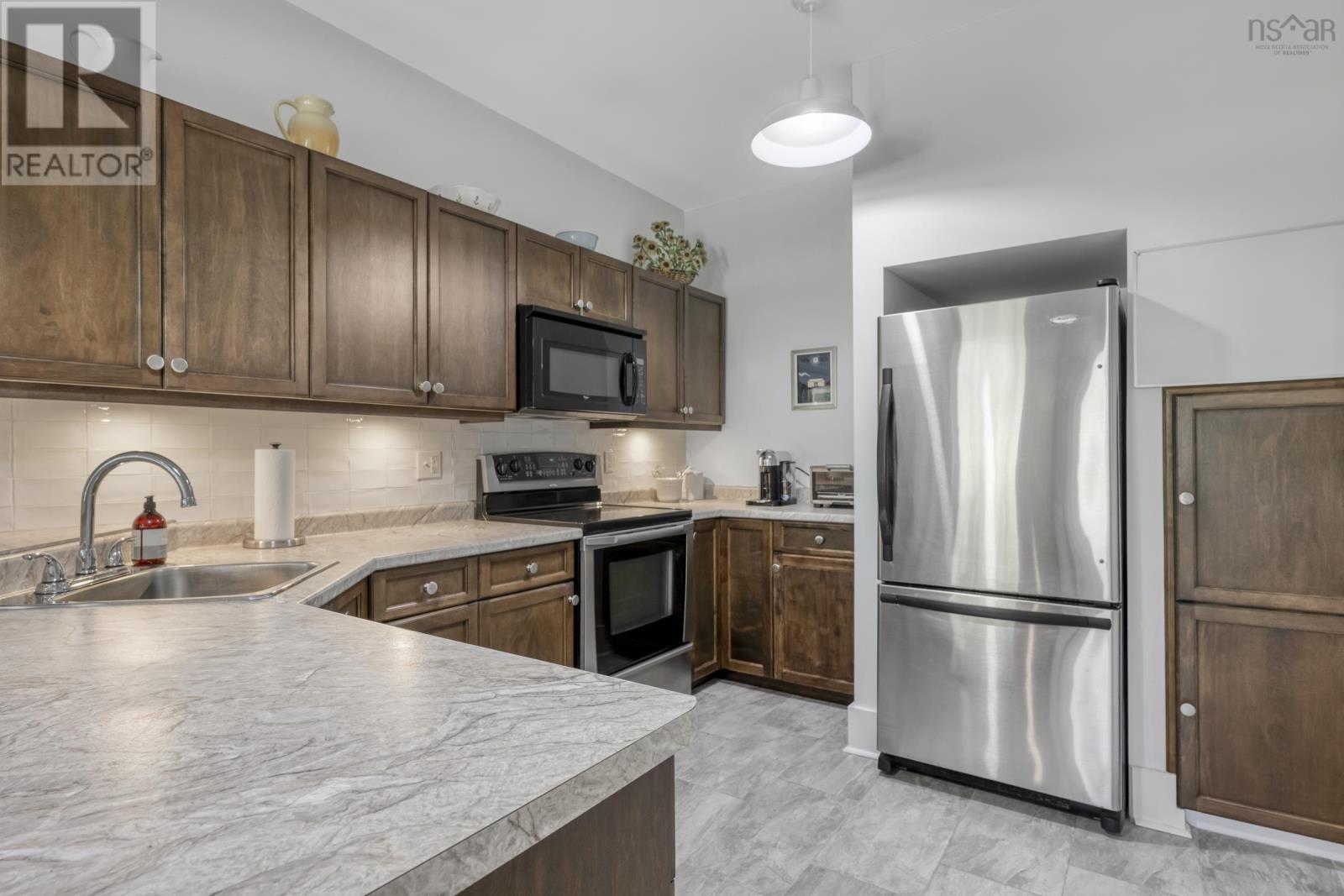 216 Dufferin Street, Lunenburg, Nova Scotia  B0J 2C0 - Photo 35 - 202522217