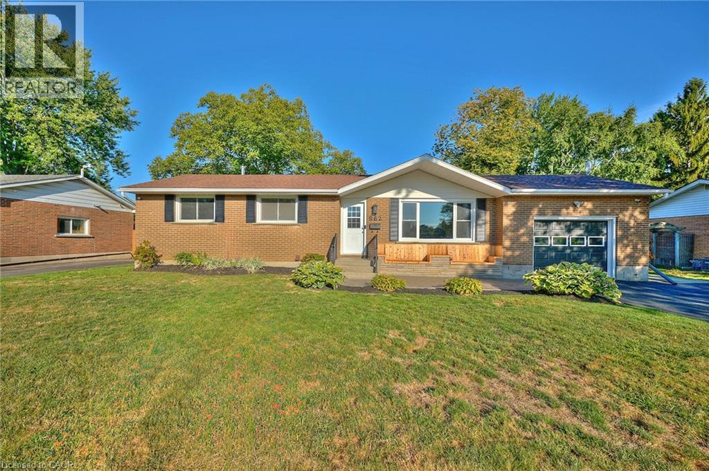 982 John Street, Dunnville, Ontario  N1A 2R8 - Photo 1 - 40765364