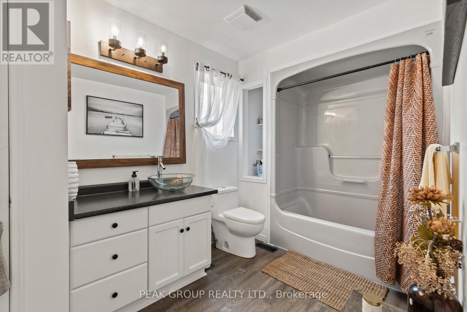427 Trillium Avenue, Welland, Ontario  L3C 7H1 - Photo 27 - X12376677