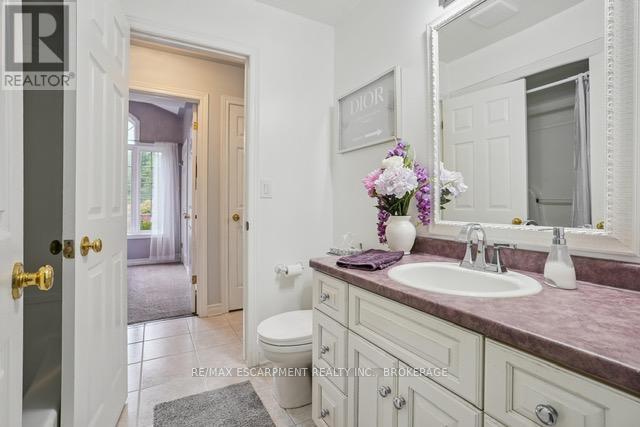 440 South Pelham Road, Welland, Ontario  L3C 3C6 - Photo 20 - X12376796