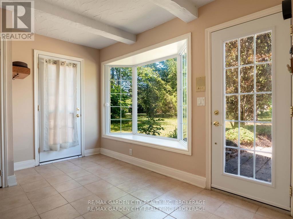 42573 3 Highway, Wainfleet, Ontario  L0S 1V0 - Photo 7 - X12376798