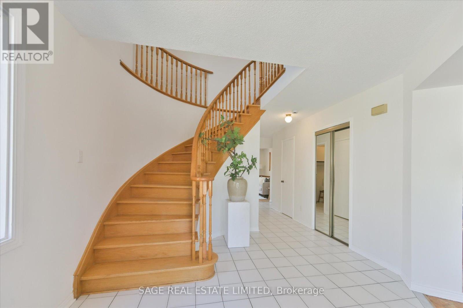 Property at 1 GOA COURT image 4
