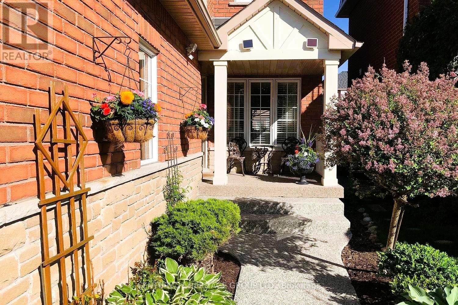 3241 Apricot Street, Mississauga, Ontario  L5N 8A8 - Photo 23 - W12376492