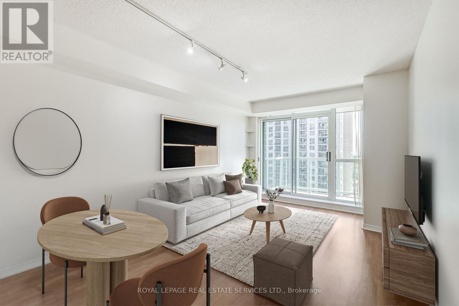 1005 - 9 Michael Power Place, Toronto (Islington-City Centre West), Ontario  M9A 0A5 - Photo 1 - W12376507