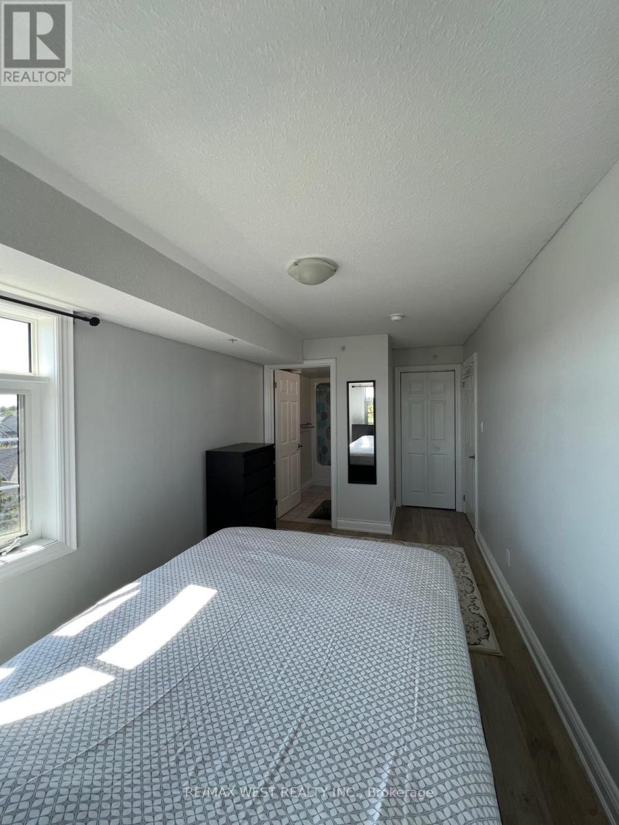 401 - 64 Frederick Drive, Guelph (Pineridge/westminster Woods), Ontario  N1L 0E9 - Photo 10 - X12374725