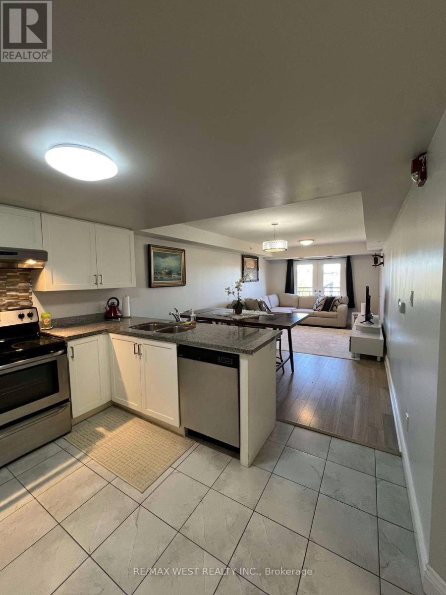 401 - 64 Frederick Drive, Guelph (Pineridge/westminster Woods), Ontario  N1L 0E9 - Photo 22 - X12374725