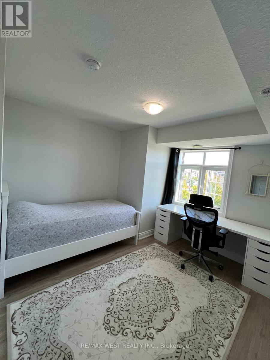 401 - 64 Frederick Drive, Guelph (Pineridge/westminster Woods), Ontario  N1L 0E9 - Photo 3 - X12374725