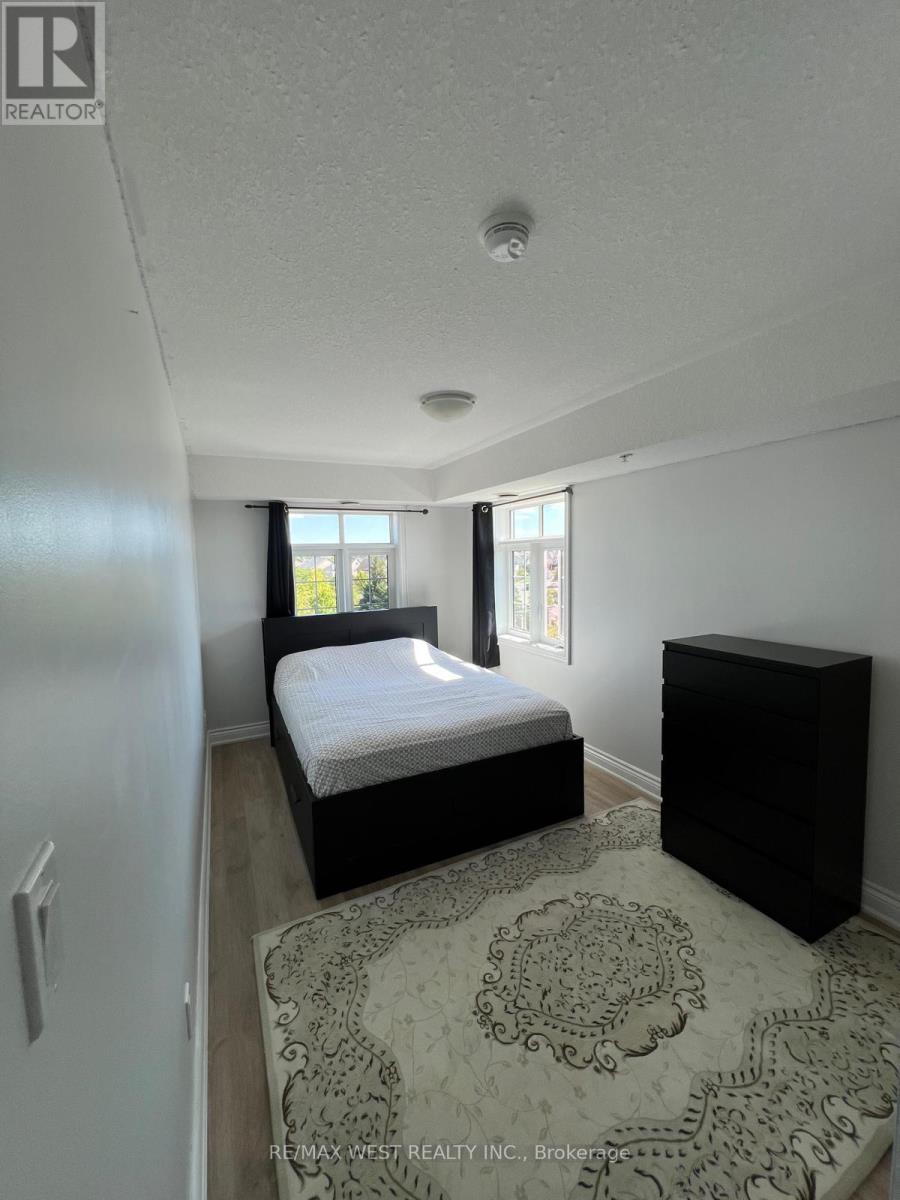 401 - 64 Frederick Drive, Guelph (Pineridge/westminster Woods), Ontario  N1L 0E9 - Photo 5 - X12374725