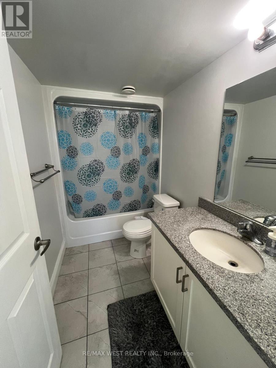 401 - 64 Frederick Drive, Guelph (Pineridge/westminster Woods), Ontario  N1L 0E9 - Photo 8 - X12374725