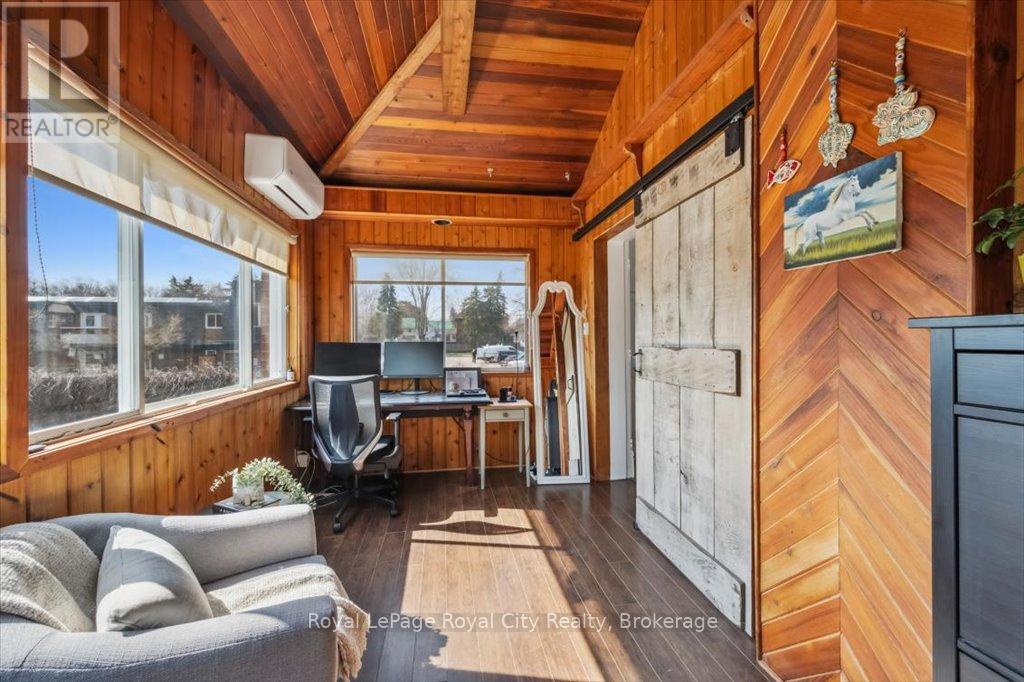 572 Woolwich Street, Guelph, Ontario  N1H 3Y2 - Photo 23 - X12376713
