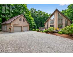 28 BIG TREE CIRCLE, Mulmur, Ontario