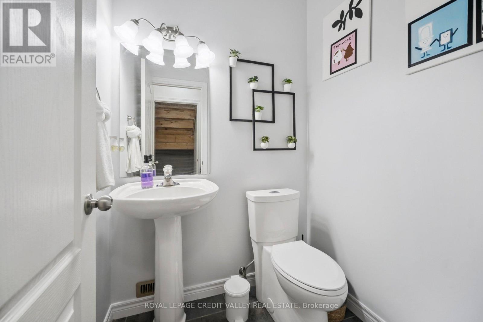 9 Peach Tree Boulevard, St. Thomas, Ontario  N5R 0B3 - Photo 19 - X12376491