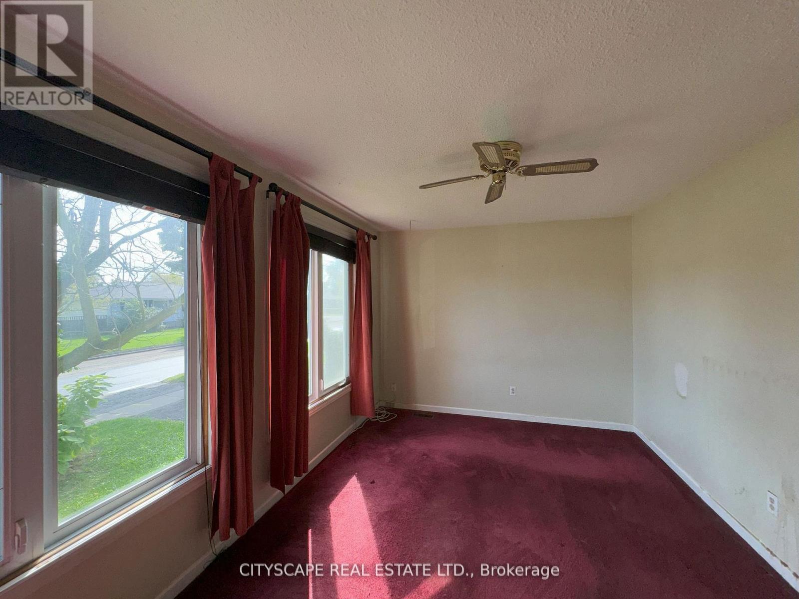 515 Grantham Avenue, St. Catharines (Vine/linwell), Ontario  L2M 6W2 - Photo 14 - X12376506