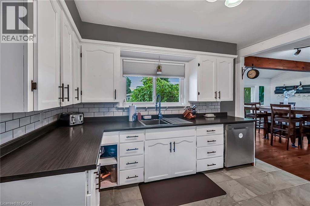 4 Clifford Street, Port Dover, Ontario  N0A 1N0 - Photo 10 - 40745527