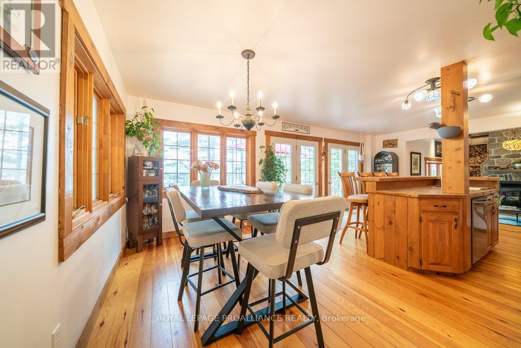 1421 Turtle Lake Lane, North Frontenac, Ontario  K0H 2M0 - Photo 12 - X12229389