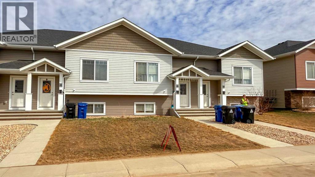 38-50 Athens Road, Blackfalds, Alberta  T4M 0N4 - Photo 3 - A2213870