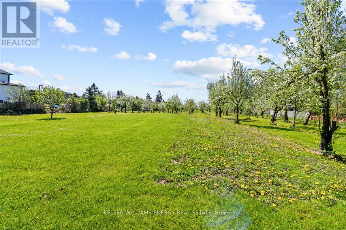 2263 Hwy 2 Highway, Clarington, Ontario  L1C 3K7 - Photo 17 - E12376933