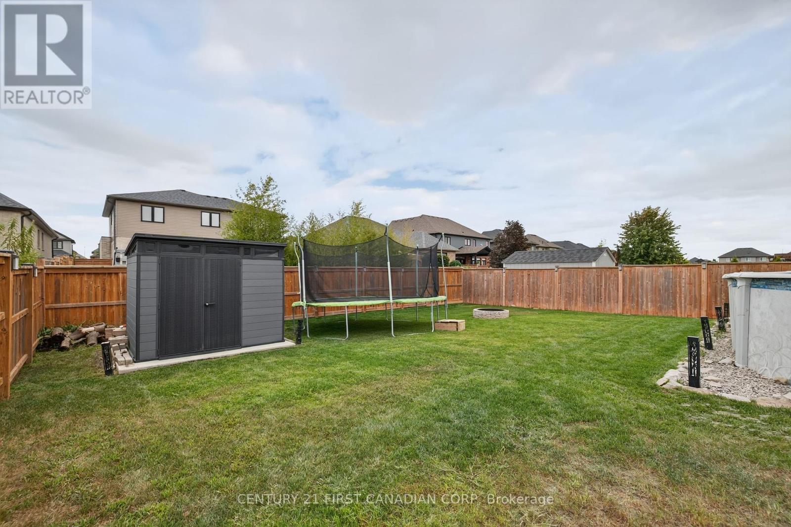 99 Thames Springs Crescent, Zorra, Ontario  N0M 2M0 - Photo 44 - X12376944