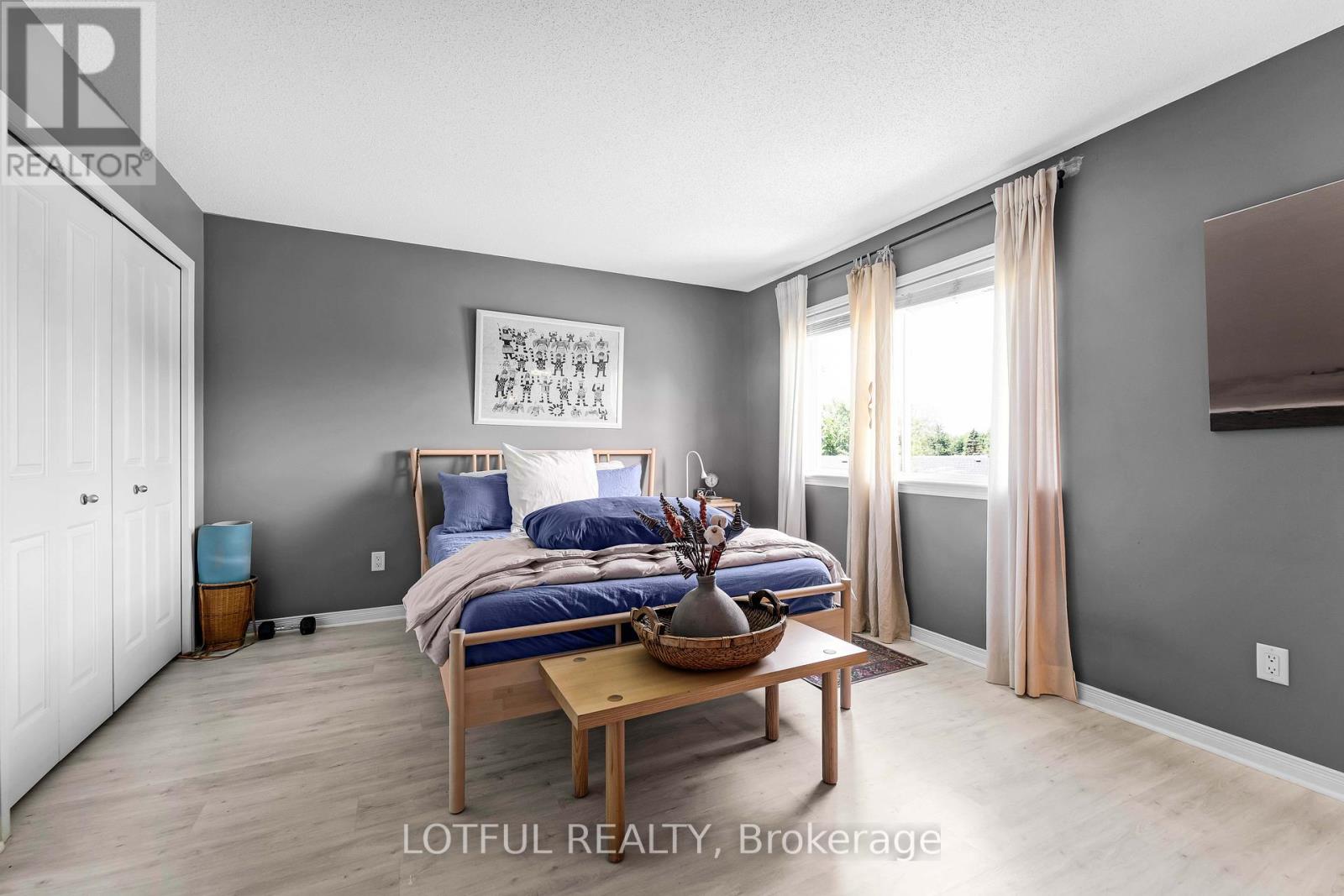 515 Burleigh Private, Ottawa, Ontario  K1J 1J9 - Photo 17 - X12376901