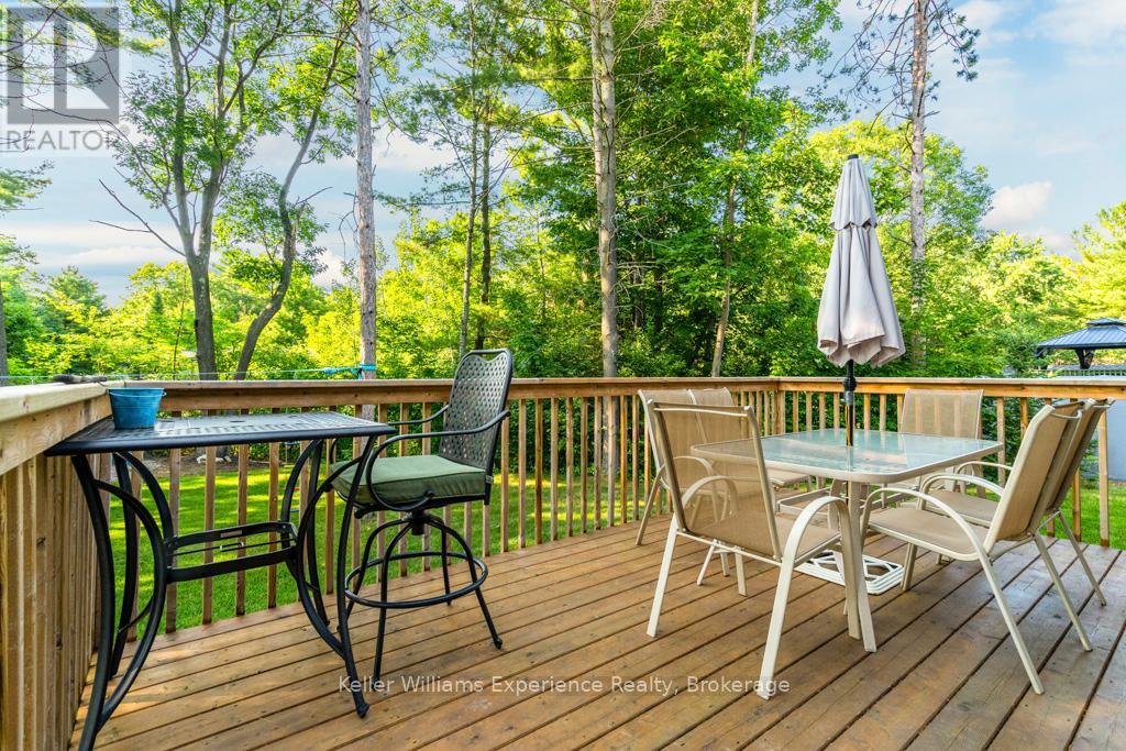 40 Lindale Avenue, Tiny, Ontario  L9M 0J2 - Photo 15 - S12376942