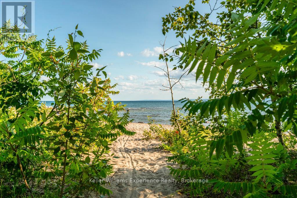 40 Lindale Avenue, Tiny, Ontario  L9M 0J2 - Photo 19 - S12376942