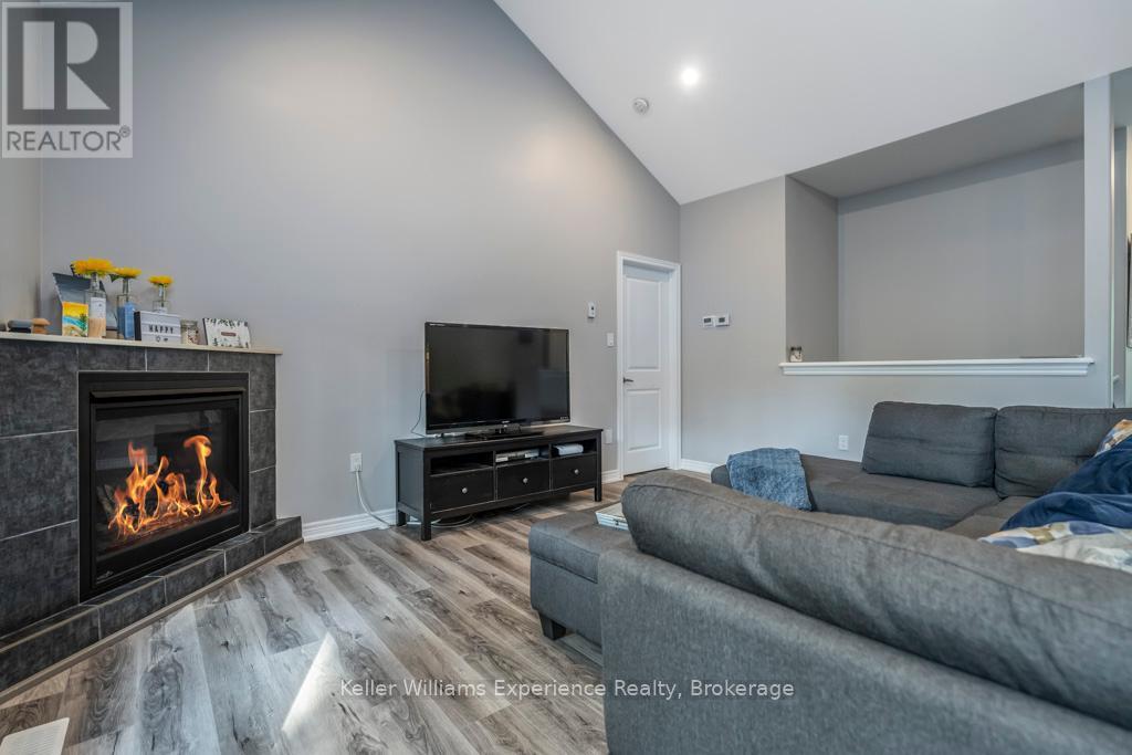 40 Lindale Avenue, Tiny, Ontario  L9M 0J2 - Photo 7 - S12376942