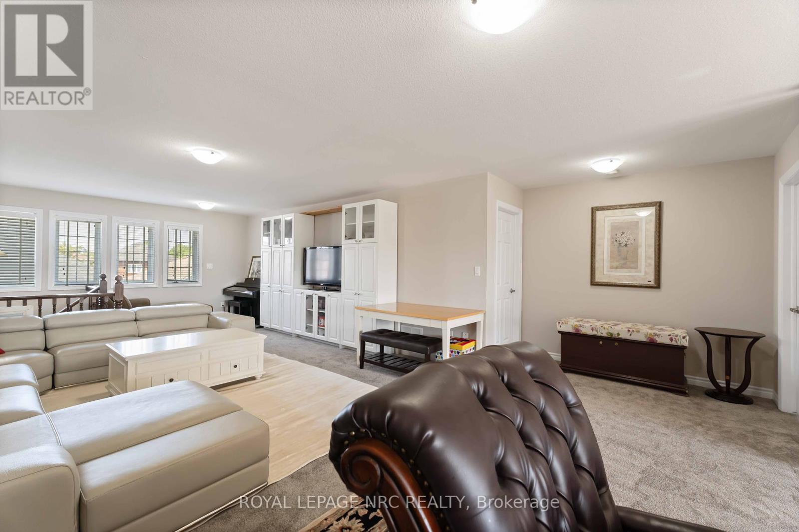 10 - 77 Avery Crescent, St. Catharines, Ontario  L2P 0E5 - Photo 14 - X12376934