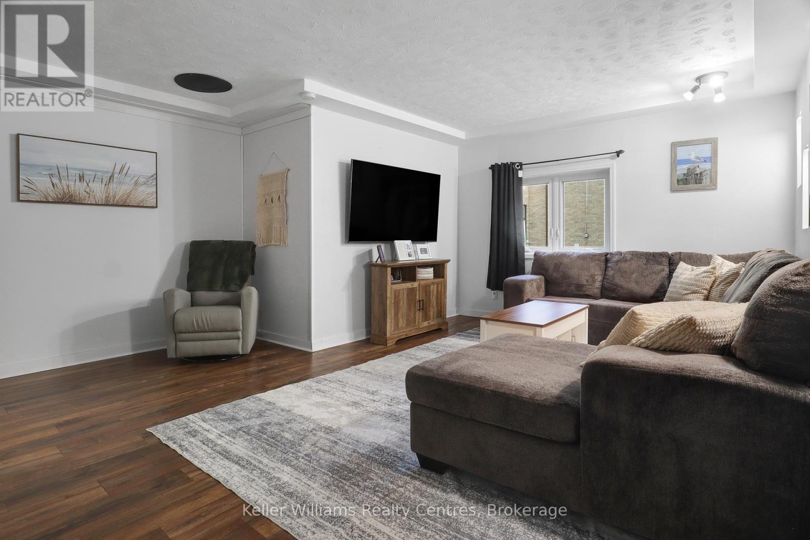 31 Yonge Street S, Arran-Elderslie, Ontario  N0H 2N0 - Photo 15 - X12376875