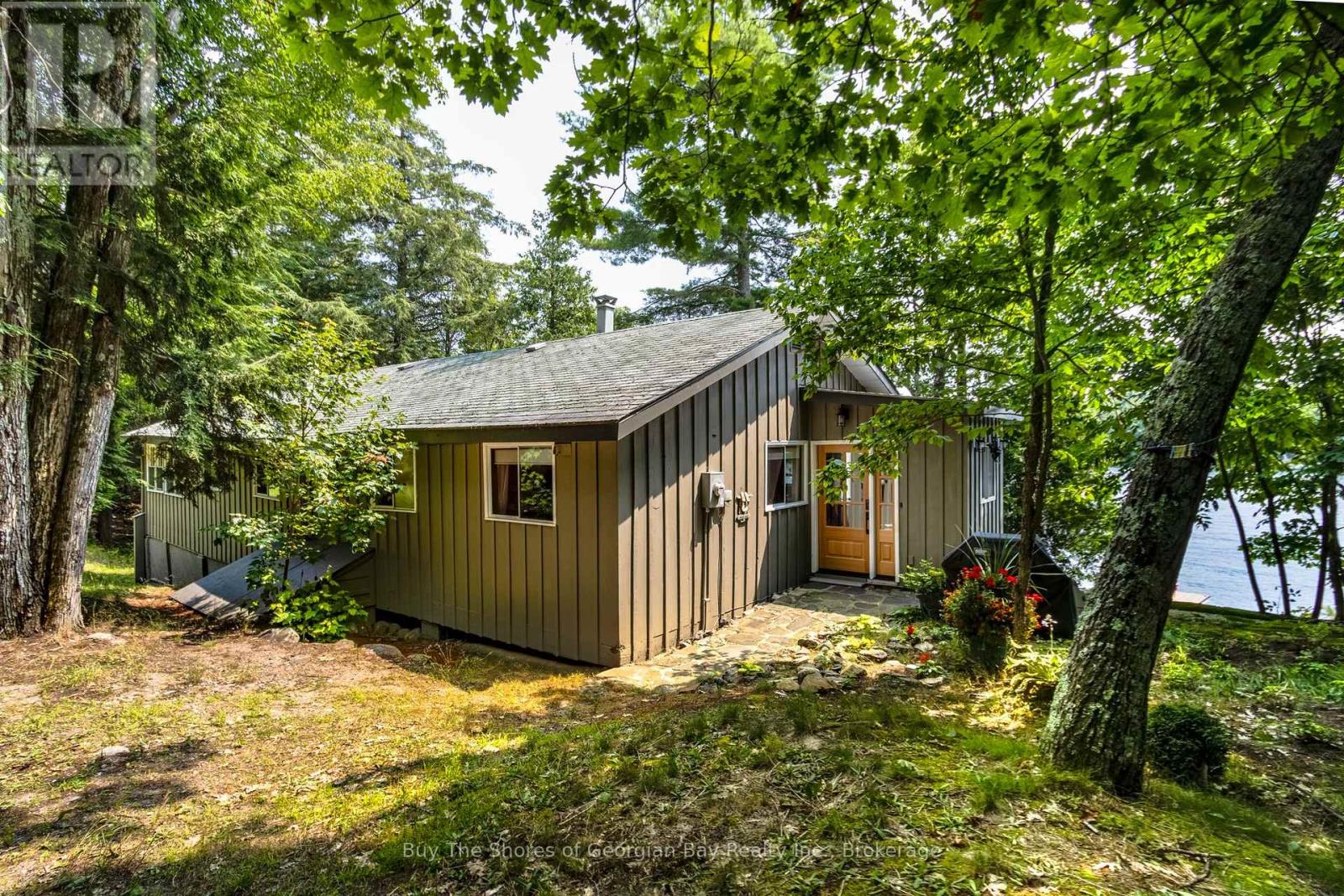 2133 Harrison Trail, Georgian Bay, Ontario  P0C 1H0 - Photo 3 - X12376879