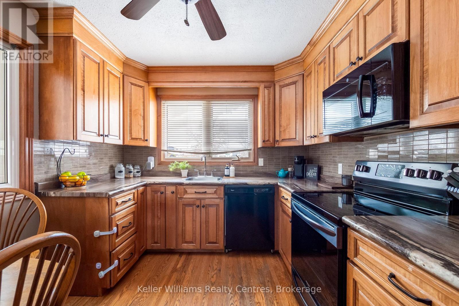 973 15th St A E Street, Owen Sound, Ontario  N4K 1Y2 - Photo 15 - X12376924